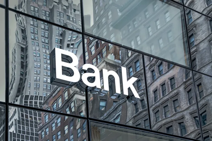 Wall Street: Η ώρα των τραπεζών – Το μεγάλο τεστ για κέρδη, επιτόκια και καταναλωτές