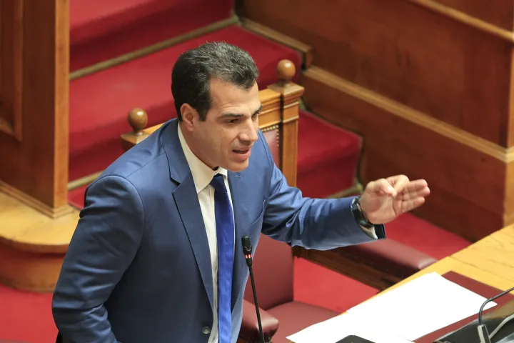 Θ. Πλεύρης: Κλείνει στις 30 Σεπτεμβρίου η δομή μεταναστών στις Θερμοπύλες