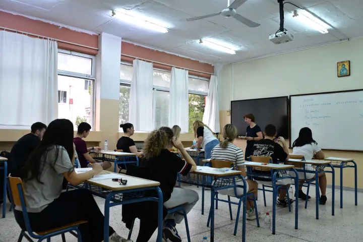 Δεν επλήγη το αδιάβλητο των πανελλαδικών εξετάσεων, σύμφωνα με τον Εθνικό Οργανισμό Εξετάσεων
