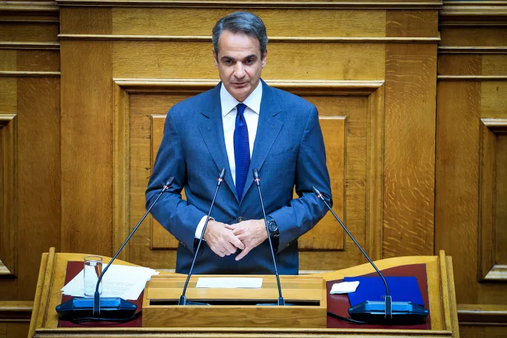 Τα σενάρια των πρόωρων εκλογών και το «μετριοπαθές κέντρο»