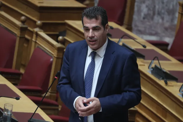 Συνάντηση Πλεύρη με αντιπροσωπεία του υπουργείου Εσωτερικής Ασφάλειας των ΗΠΑ για το μεταναστευτικό - Ενισχύεται η συνεργασία
