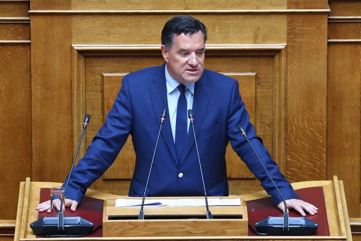 Βουλή: Απορρίφθηκε η ένσταση του ΠΑΣΟΚ για τη διάταξη σχετικά με την προσωρινή διοίκηση του ΠΙΣ