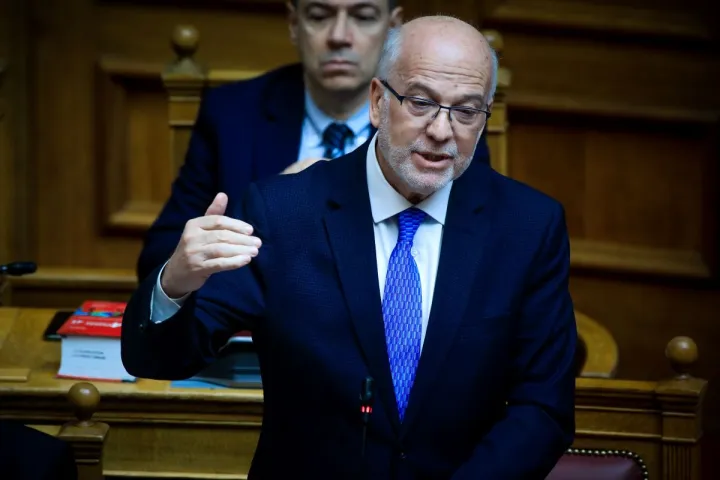 Αιχμές Γ. Φλωρίδη για Σαμαρά: Δεν υπάρχει κόμμα στην ιστορία με μόνο στόχο να κάνει ζημιά σε πολιτικό αντίπαλο