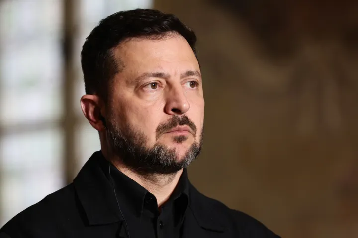 Ζελένσκι: Συζήτησε στο Κίεβο θέματα αντιαεροπορικής άμυνας με τον πρέσβη των ΗΠΑ στο ΝΑΤΟ