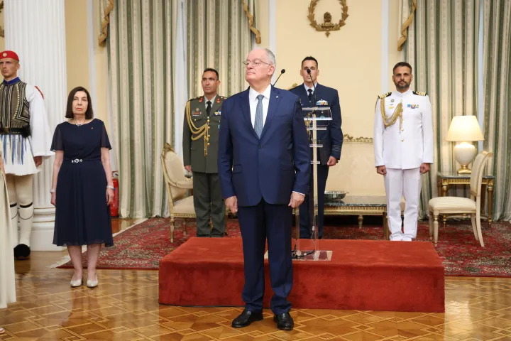 Κ. Τασούλας για τα 52 χρόνια Δημοκρατίας: «Σαν σήμερα τελείωσε μια επταετία αυταρχισμού που προκάλεσε την τραγωδία της Κύπρου»