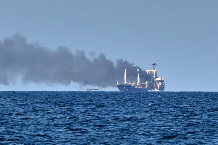 Μόσχα: Στο στόχαστρο λιμάνια και πλοία της Ουκρανίας – Εννέα νεκροί από τη βύθιση του Golden Leo