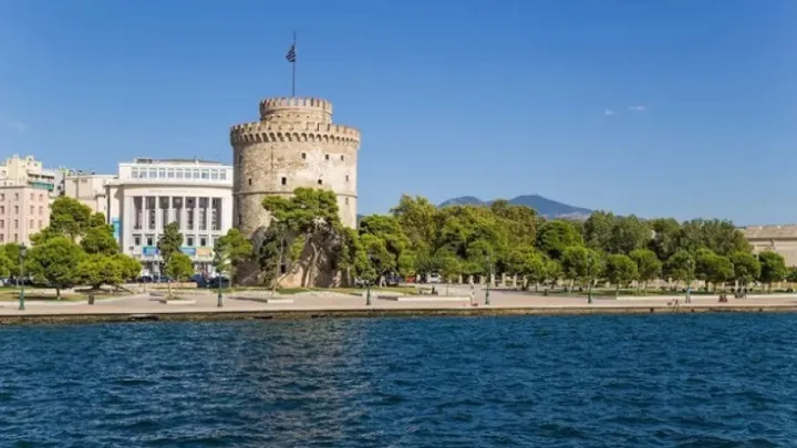 Ψηφιακά «όπλα» και AI κατά ατμοσφαιρικής ρύπανσης και αποβλήτων – Τι αλλάζει στον περιβαλλοντικό σχεδιασμό της Θεσσαλονίκης