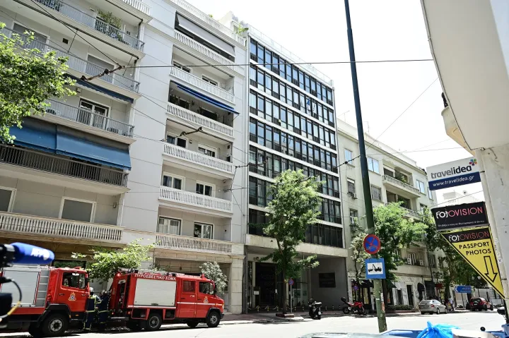 Εκκενώθηκε η γαλλική πρεσβεία μετά από τηλεφώνημα για βόμβα - Ποιοι δρόμοι έχουν κλείσει (pics)