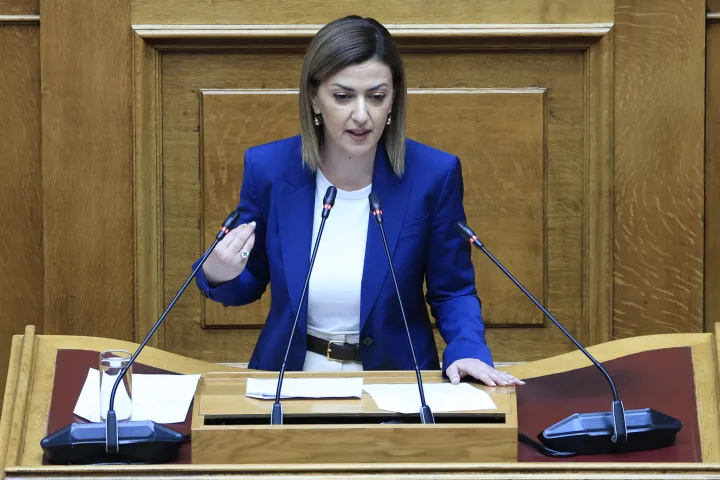 Ε. Αγαπηδάκη: Το «Προλαμβάνω» δεν σταματά, συνεχίζεται έως το 2030 - Κινητές Ομάδες Υγείας με εξετάσεις στο σπίτι