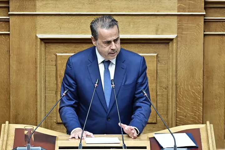 Στ. Παπασταύρου: Με το «παρών» στα άρθρα της Συνταγματικής Αναθεώρησης, το ΠΑΣΟΚ επιλέγει να είναι απόν από τις μεγάλες αλλαγές που χρειάζεται η χώρα