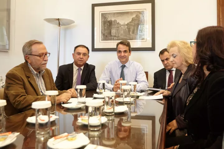 Κυρ. Μητσοτάκης: Απαιτείται αναδιάρθρωση του συστήματος υγείας με άλλη φιλοσοφία Κυρ. Μητσοτάκης: Απαιτείται αναδιάρθρωση του συστήματος υγείας με άλλη φιλοσοφία