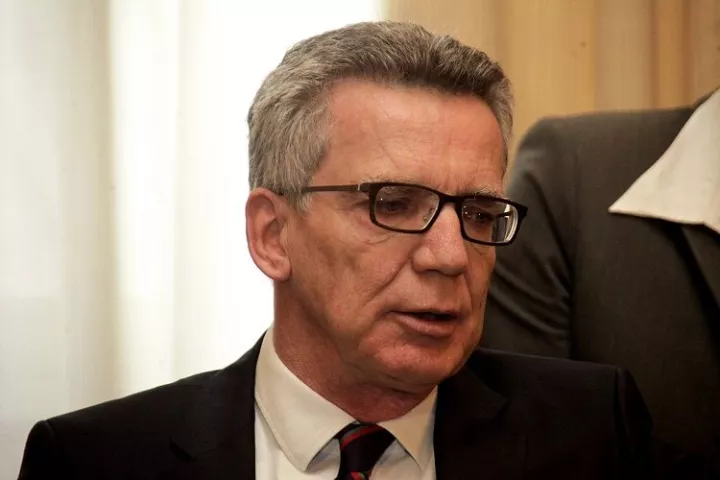 Διορία 2 εβδομάδων για τα σύνορα από τον Γερμανό ΥΠΕΣ