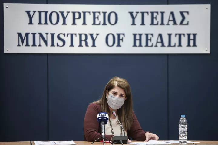 Β. Παπαευαγγέλου: Περισσότερα από 2.500 ενεργά κρούσματα στην Αττική - Ανησυχία για την Δυτ. Αττική 
