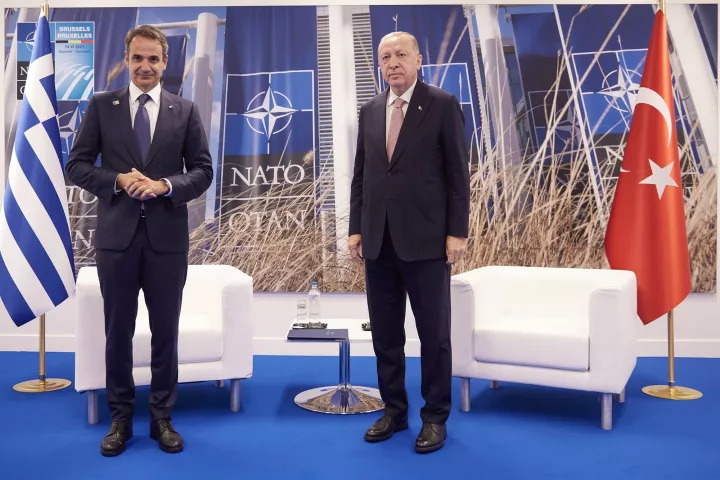 Ερντογάν σε Μητσοτάκη: Χωρίς μεσολαβητές η επικοινωνία των χωρών μας - Ήσυχη χρονιά το 2021