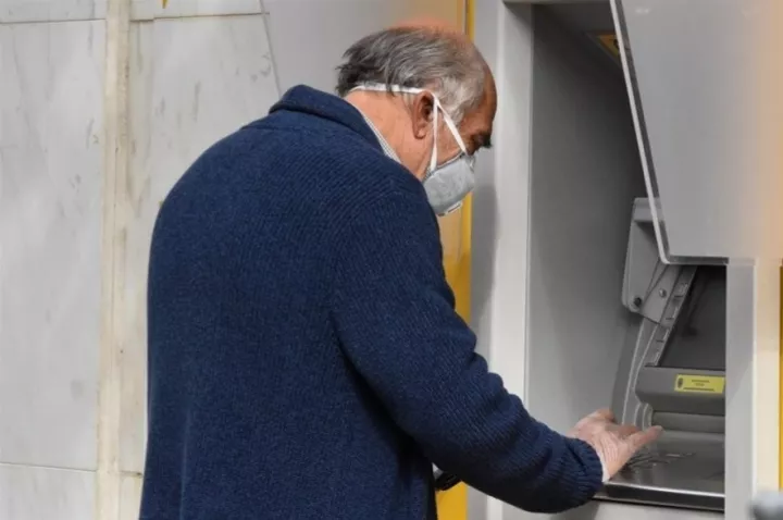 Αναδρομικά συνταξιούχων: Ρύθμιση για τη φορολόγησή τους