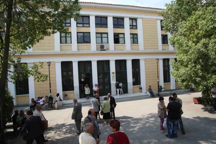 Υγειονομική «βόμβα» τα δικαστήρια της Ευελπίδων 