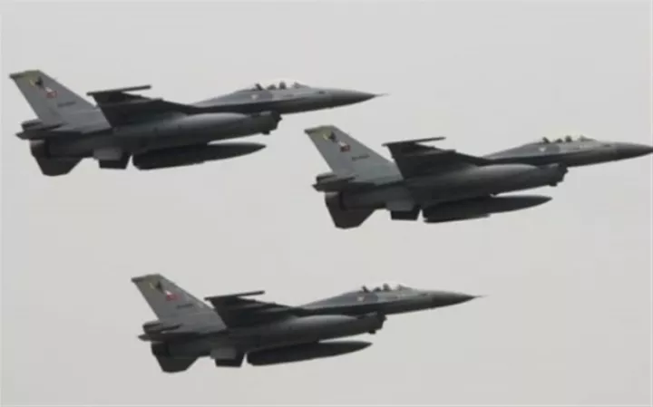 Αιγαίο: 24 παραβιάσεις από τουρκικά μαχητικά - Δυο εικονικές αερομαχίες