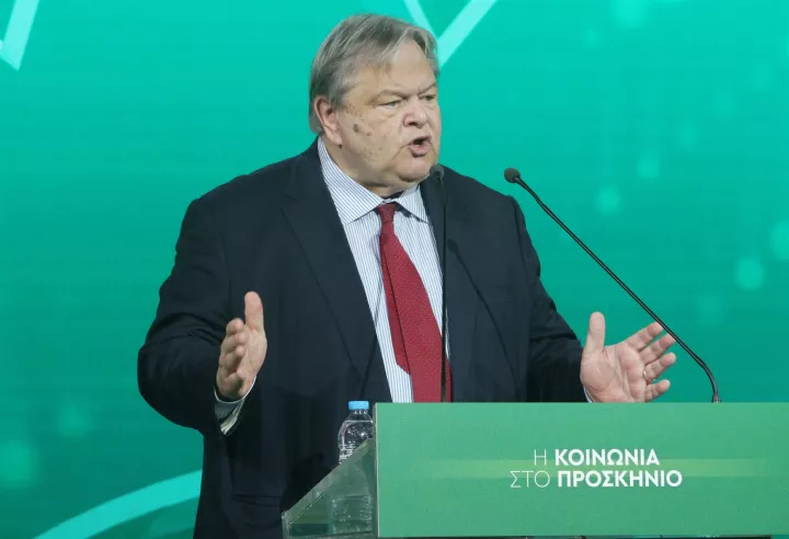 Βενιζέλος: Οι υποκλοπές τηλεφωνικών επικοινωνιών αποτελούν πρωτίστως αξιόποινη πράξη